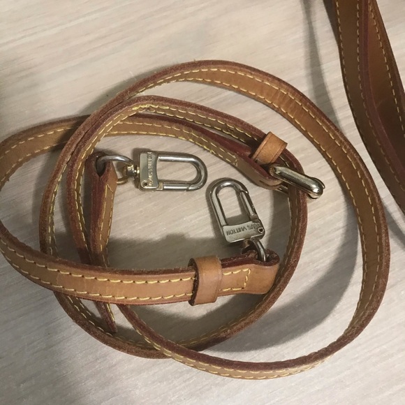 Designer inspired TOTE fashion bag🌹 - Picture 8 of 14